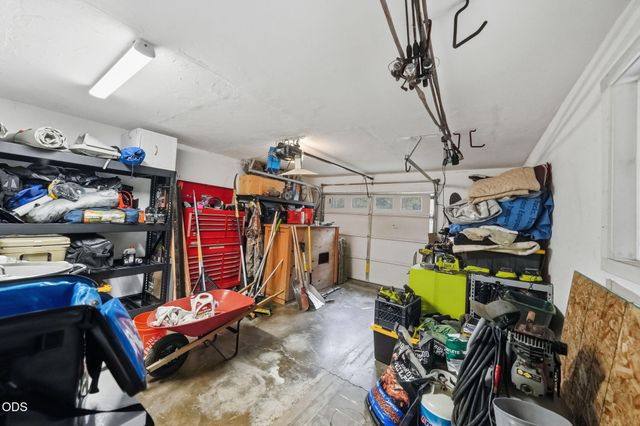 55510 Gross Drive, Bend, OR 97707