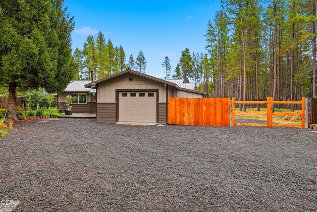 55510 Gross Drive, Bend, OR 97707