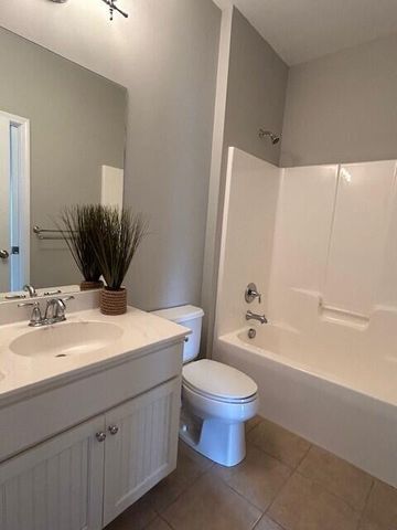 2600 Kings Gate Lane, Mount Pleasant, SC 29466