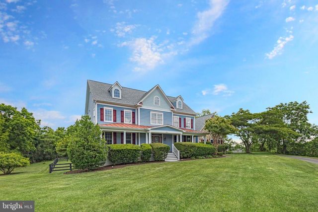 35054 MCKNIGHT CT, Round Hill, VA 20141