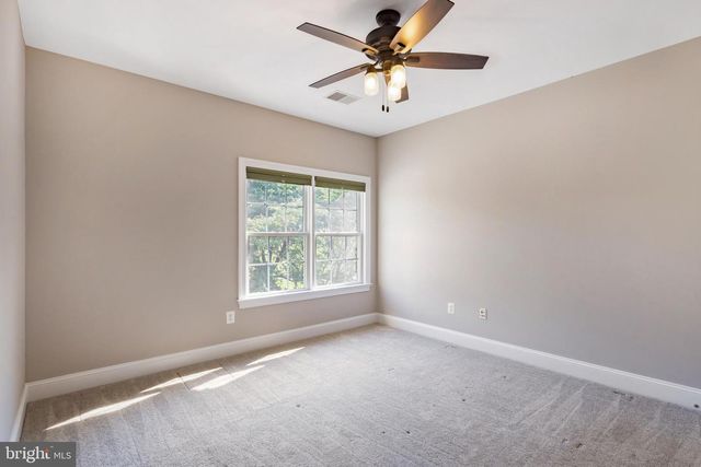 35054 MCKNIGHT CT, Round Hill, VA 20141