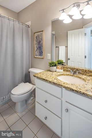 35054 MCKNIGHT CT, Round Hill, VA 20141
