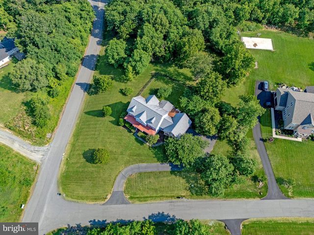 35054 MCKNIGHT CT, Round Hill, VA 20141