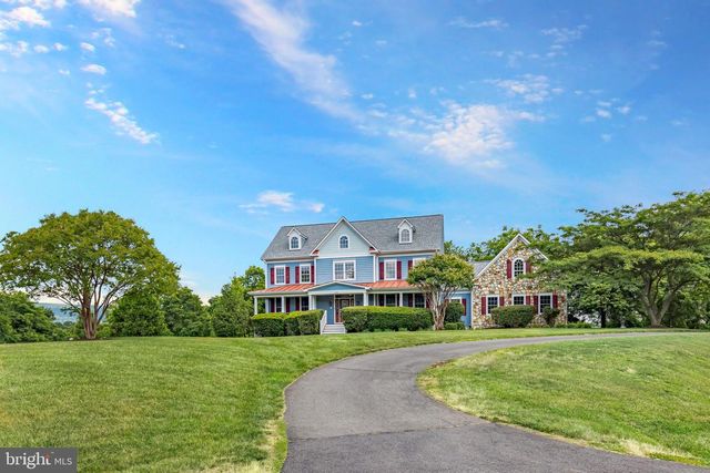 35054 MCKNIGHT CT, Round Hill, VA 20141