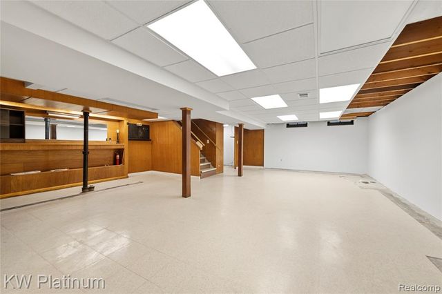 24036 Harvard Shore Drive, Saint Clair Shores, MI 48082