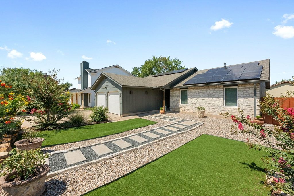 3608 Alexandria DR, Austin, TX 78749