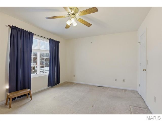 403 S Van Buren Avenue, St Louis, MO 63122