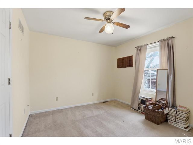 403 S Van Buren Avenue, St Louis, MO 63122