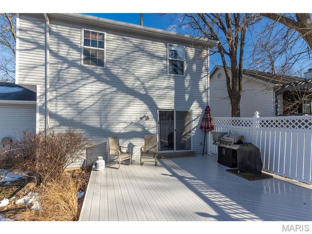 403 S Van Buren Avenue, St Louis, MO 63122