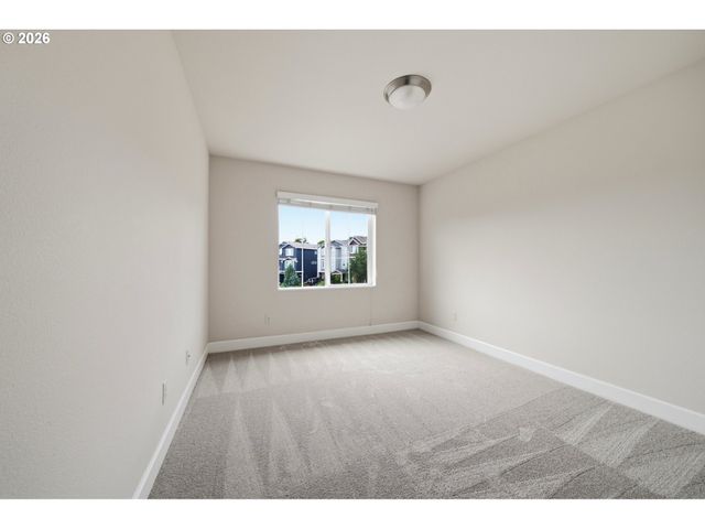 13314 Se TARALON Dr, Clackamas, OR 97015