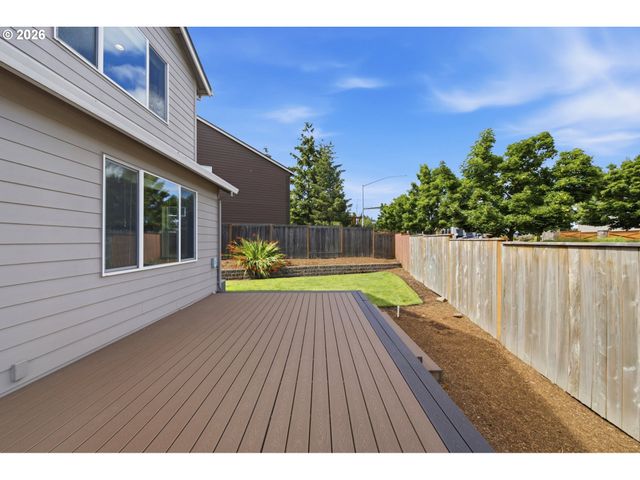 13314 Se TARALON Dr, Clackamas, OR 97015