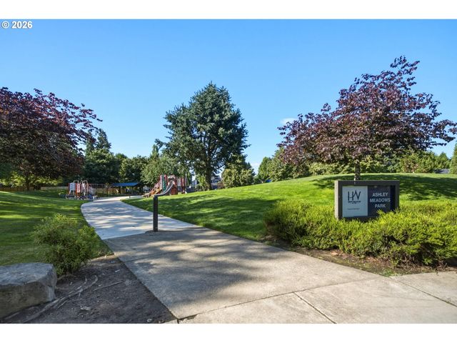 13314 Se TARALON Dr, Clackamas, OR 97015