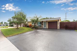 230 NE 58th St, Fort Lauderdale, FL 33334