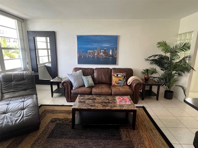 100 Lincoln Rd 634, Miami Beach, FL 33139