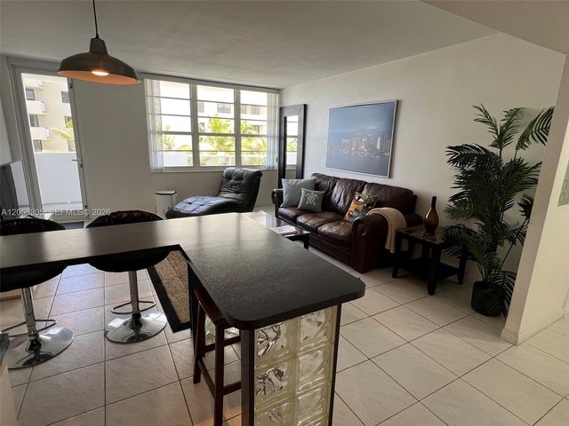 100 Lincoln Rd 634, Miami Beach, FL 33139