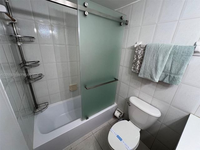 100 Lincoln Rd 634, Miami Beach, FL 33139