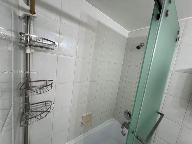 100 Lincoln Rd 634, Miami Beach, FL 33139
