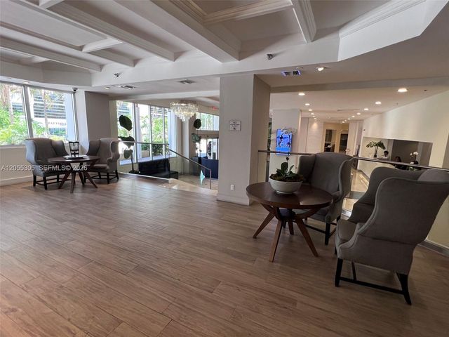 100 Lincoln Rd 634, Miami Beach, FL 33139