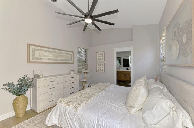 5261 HIGHBURY CIRCLE, Sarasota, FL 34238