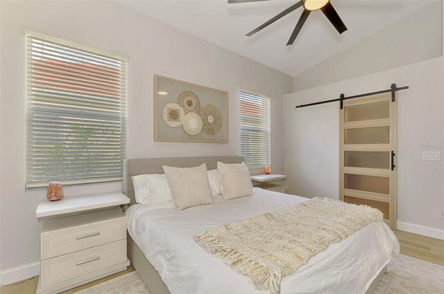 5261 HIGHBURY CIRCLE, Sarasota, FL 34238
