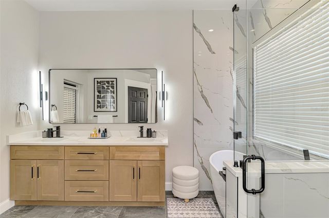 5261 HIGHBURY CIRCLE, Sarasota, FL 34238