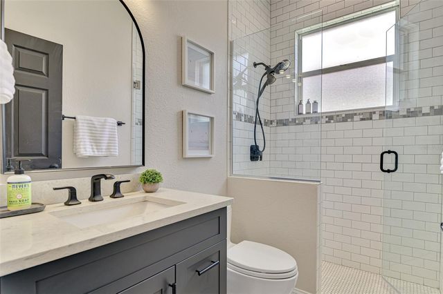 5261 HIGHBURY CIRCLE, Sarasota, FL 34238