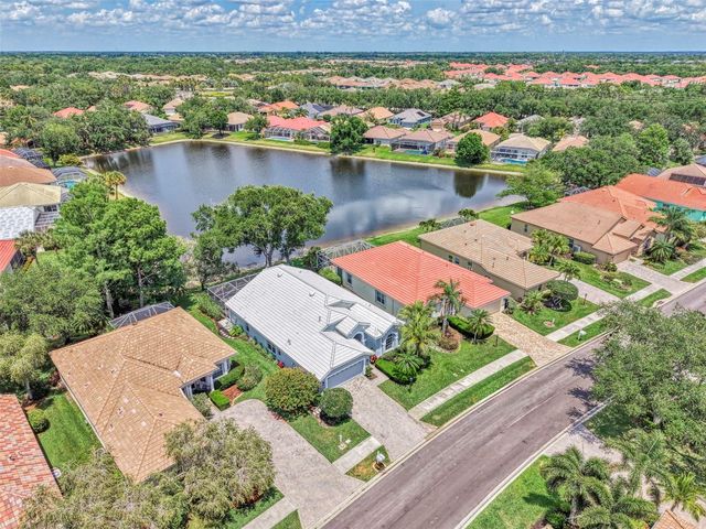 5261 HIGHBURY CIRCLE, Sarasota, FL 34238