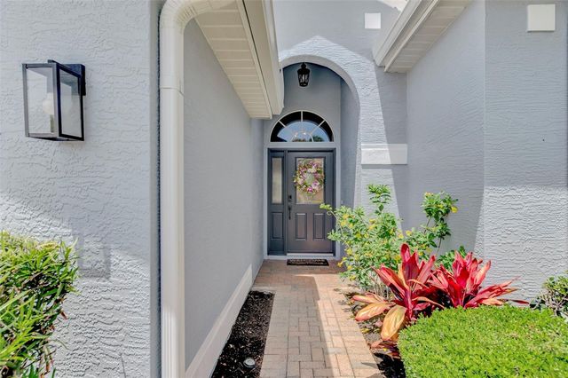 5261 HIGHBURY CIRCLE, Sarasota, FL 34238