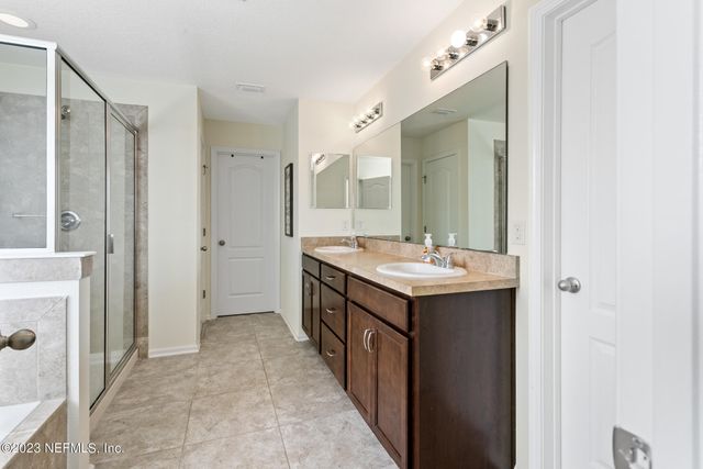 3315 RIDGEVIEW Drive, Green Cove Springs, FL 32043