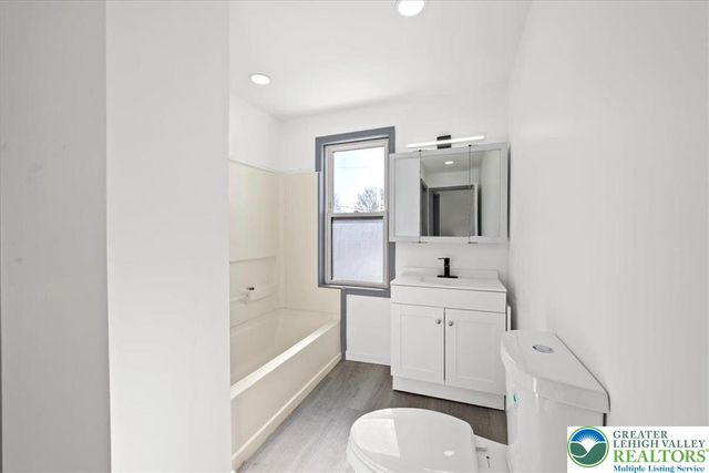 2219 Fuller Street, Whitehall Twp, PA 18052