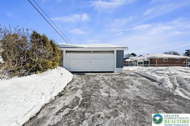 2219 Fuller Street, Whitehall Twp, PA 18052