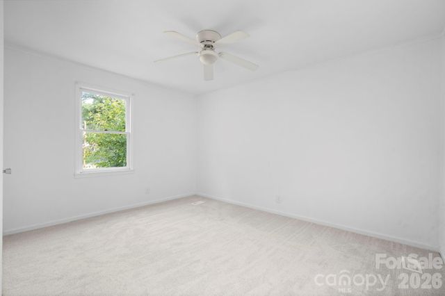 3221 1st Avenue Drive SE, Conover, NC 28613