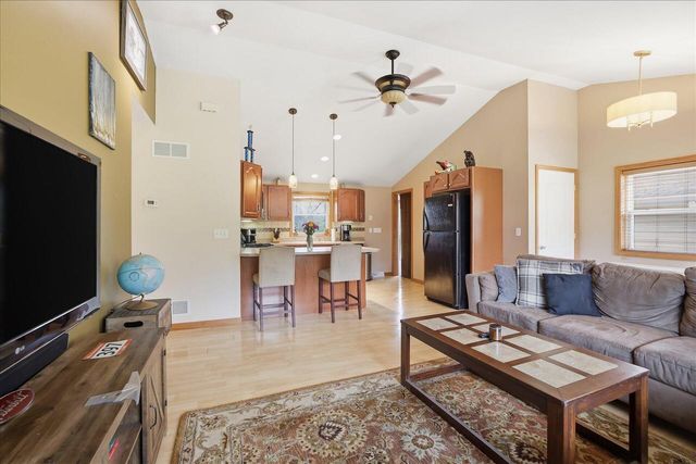 N2852 Schofield ROAD, Lake Geneva, WI 53147