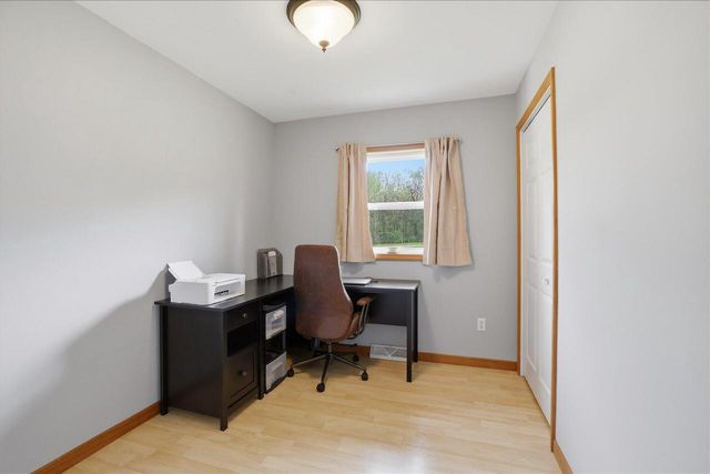N2852 Schofield ROAD, Lake Geneva, WI 53147