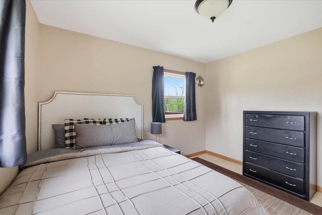 N2852 Schofield ROAD, Lake Geneva, WI 53147
