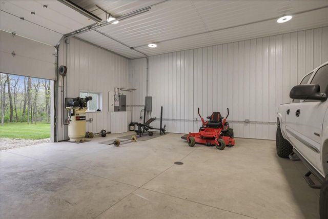 N2852 Schofield ROAD, Lake Geneva, WI 53147