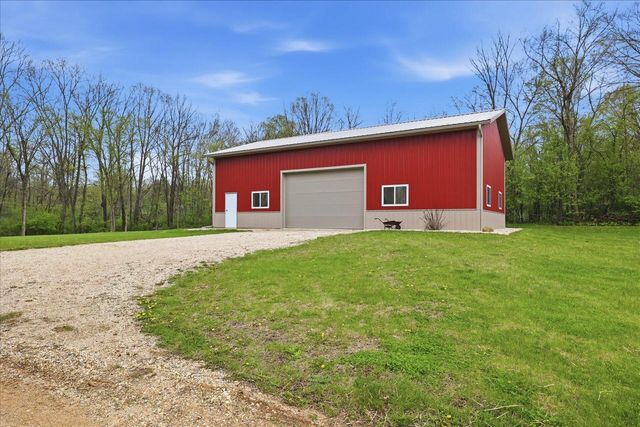 N2852 Schofield ROAD, Lake Geneva, WI 53147