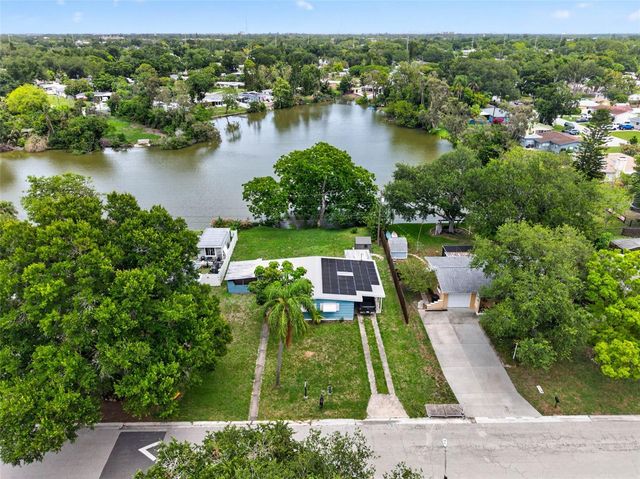6819 MEADOWLAWN DRIVE N, St Petersburg, FL 33702