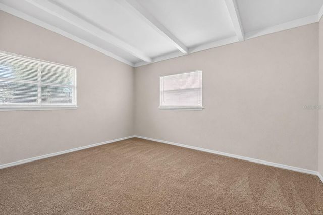 6819 MEADOWLAWN DRIVE N, St Petersburg, FL 33702
