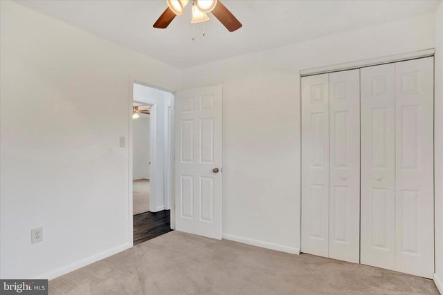 10 USZTICS LN, Dauphin, PA 17018