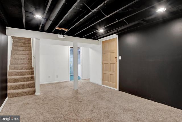 10 USZTICS LN, Dauphin, PA 17018