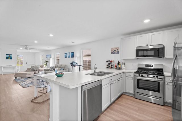 164 Pine Bend Court, Magnolia, TX 77354