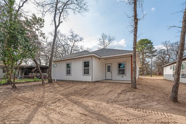 14583 Cherokee Lane, Log Cabin, TX 75148