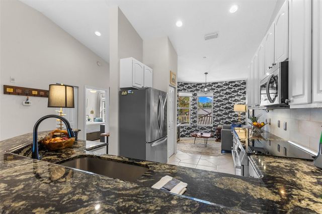 7155 BOCA GROVE PLACE PLACE 202, Lakewood Ranch, FL 34202