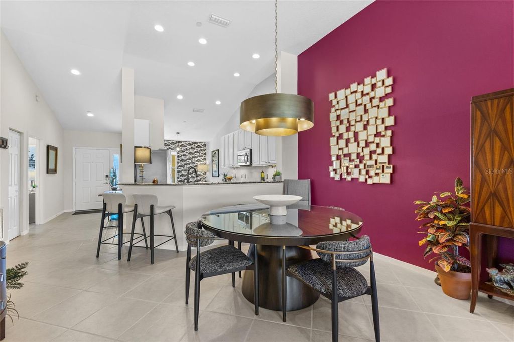 Image 11 of property listing at 7155 BOCA GROVE PLACE PLACE 202, Lakewood Ranch, FL 34202