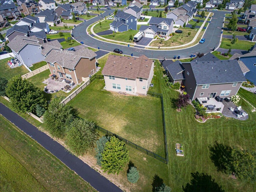 1968 Eagle Ridge Loop, Shakopee, MN 55379 — photo 2
