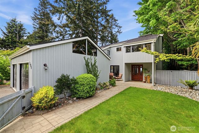 104 SW 291st Street, Federal Way, WA 98023