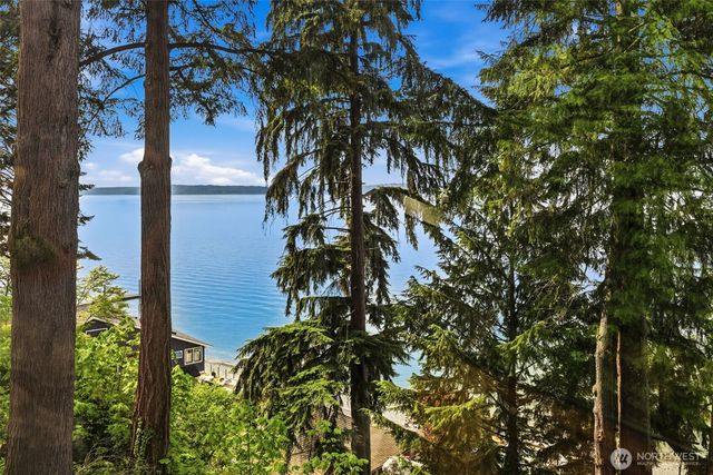 104 SW 291st Street, Federal Way, WA 98023