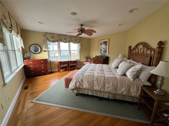 611 Wolcott Avenue, Middletown, RI 02842