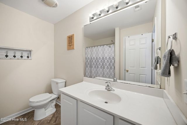 2223 Locksley Woods Drive G, Greenville, NC 27858